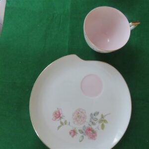 Vintage Lefton Snack Plates with Cups, set of 4 plates and cups 2