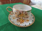 Vintage Royal Sealy Teacup & Saucer Yellow Roses Gold trim. 9