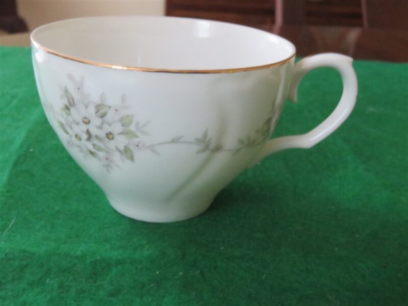 Laurel China Teacup ONLY - "Jennifer" pattern 1960's a