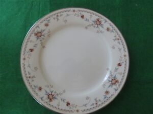 Noritake Bread Plate Adagio 7237 Ivory China. 1