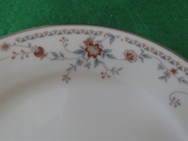 Noritake Bread Plate Adagio 7237 Ivory China. 2