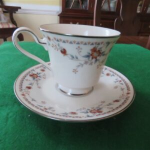 Noritake Footed Cup & Saucer Adagio 7237 Ivory China. 2