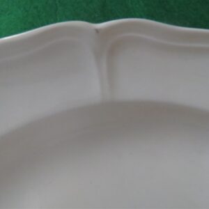 Vintage Wedgwood of Etruria & Barlaston Queens Shape Plain Dinner Plate. Off white. 10 3/8 inches diameter. 2