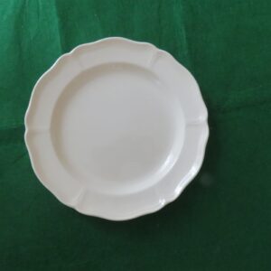 Salad Plate Wedgwood Of Etruria & Barlaston Queen's Shape Plain Off White