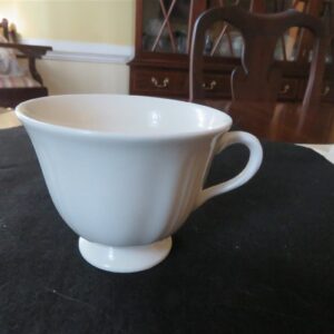 Vintage Wedgwood of Etruria & Barlaston Queens Shape Cup. 2
