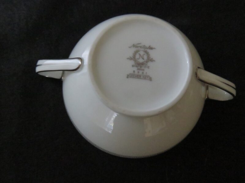 Silver Key Sugar Bowl by Noritake with Lid. Double handle. 4