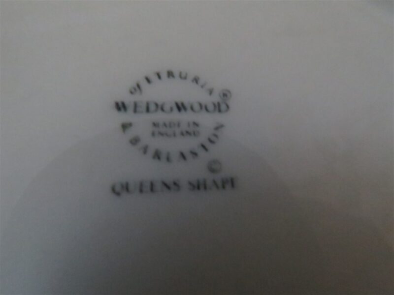 Vegetable Bowl Wedgwood of Etruria and Barlaston Queens Shape Plain 4