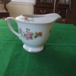 Creamer Harmony House Fine China Dresdania 1
