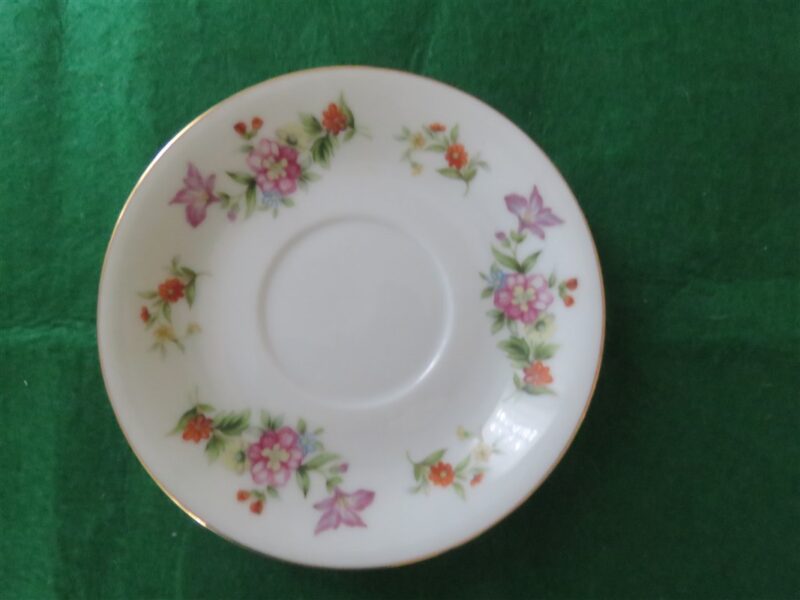 Footed Cup & Saucer Harmony House Fine China Dresdania 3