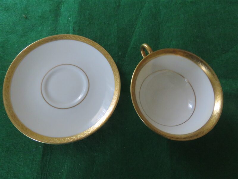 Theodore Haviland New York Corinth Tea Cup + Saucer, Corinth pattern. 3