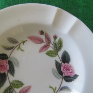 Ashtray by Wedgwood Hathaway Rose pattern. 2