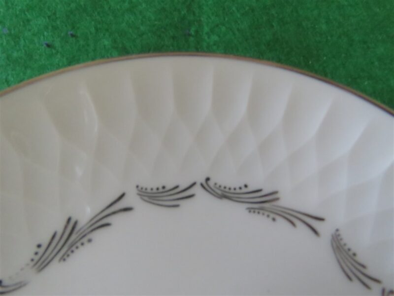 Bread Plate – Noritake – Sabina pattern 2