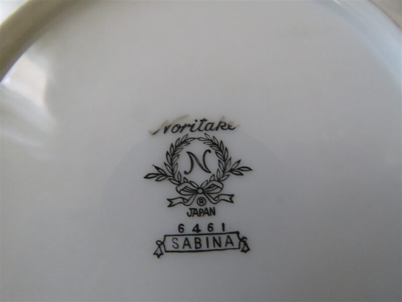 Bread Plate – Noritake – Sabina pattern 4