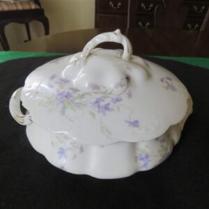 Covered Bowl Bassett Limoges Austria Floral 1