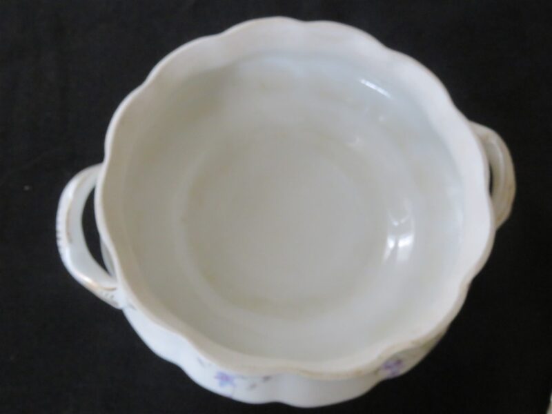 Covered Bowl Bassett Limoges Austria Floral 34