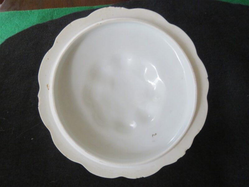 Covered Bowl Bassett Limoges Austria Floral 8