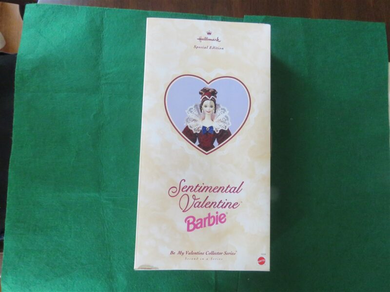 Barbie Doll Hallmark Valentine Collector Series 1