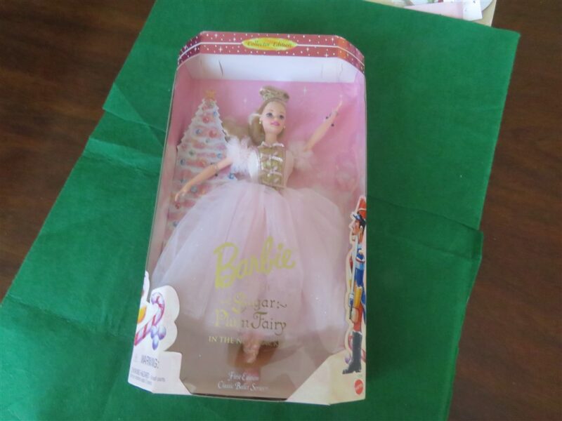 Sugar Plum Fairy In The Nutcracker Barbie First edition. Classic ballet series. 1