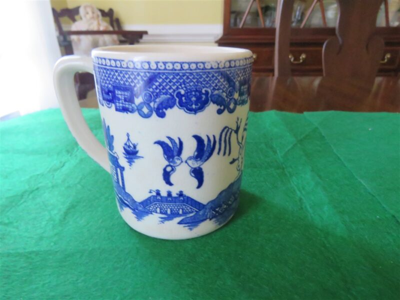  BLUE WILLOW JAPAN COFFEE MUGS KISSING BIRDS 2