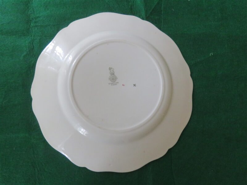 Salad Plate Royal Doulton Stratford Floral D.6196 c