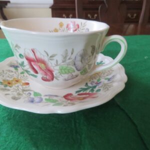 Cup & Saucer Royal Doulton Stratford Floral D.6196 b