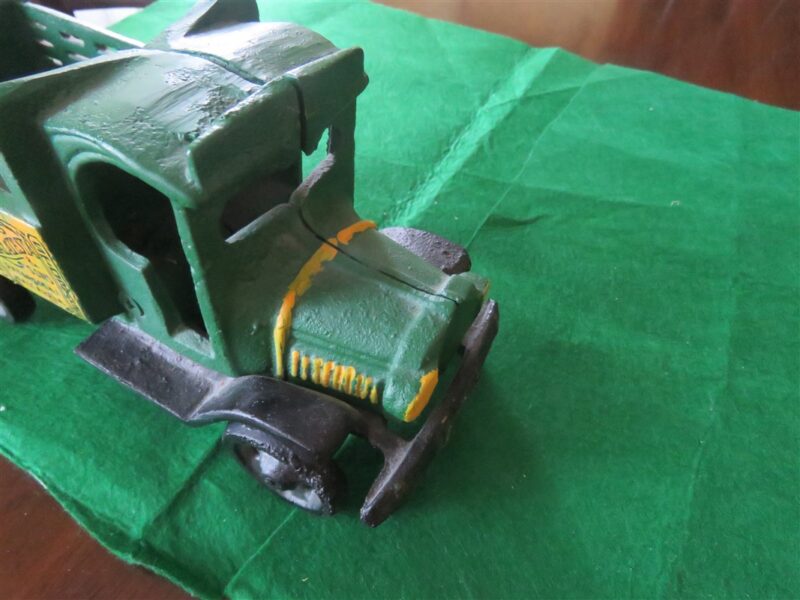 MALATESTA Moving & Storage Green Cast Iron Truck 8