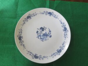 Chop Plate Lennold Fine China Blue Meissen 1478 a