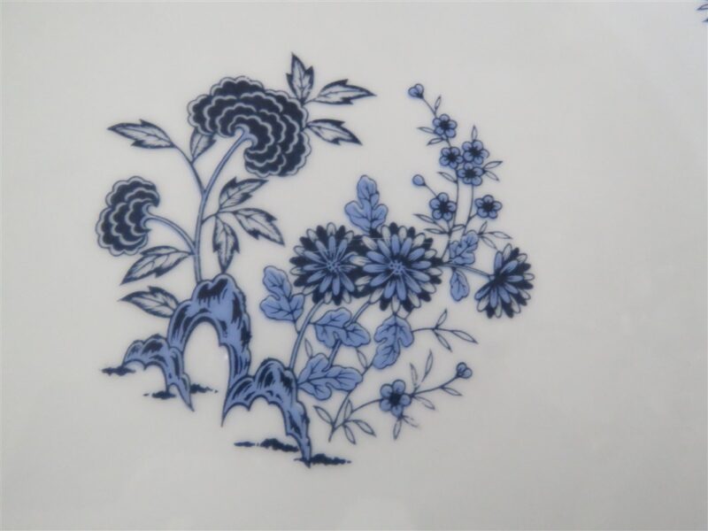 Chop Plate Lennold Fine China Blue Meissen 1478 b