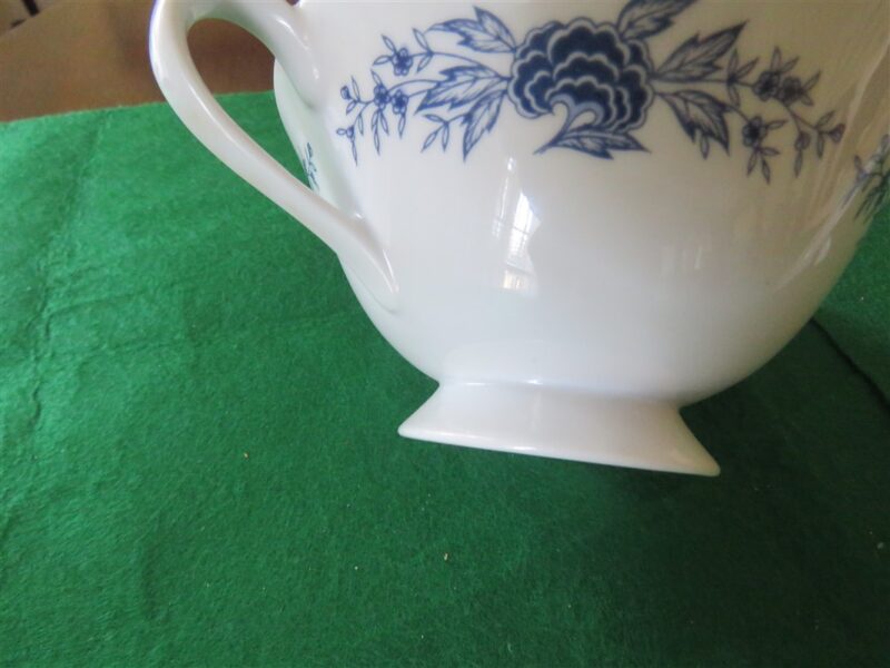 Creamer & Sugar Bowl Lennold Fine China Blue Meissen 1478 e