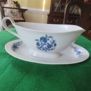 Gravy Bowl with Under Plate Lennold Fine China Blue Meissen 4