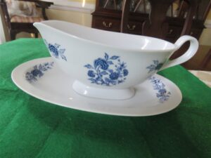 Gravy Bowl with Under Plate Lennold Fine China Blue Meissen 5