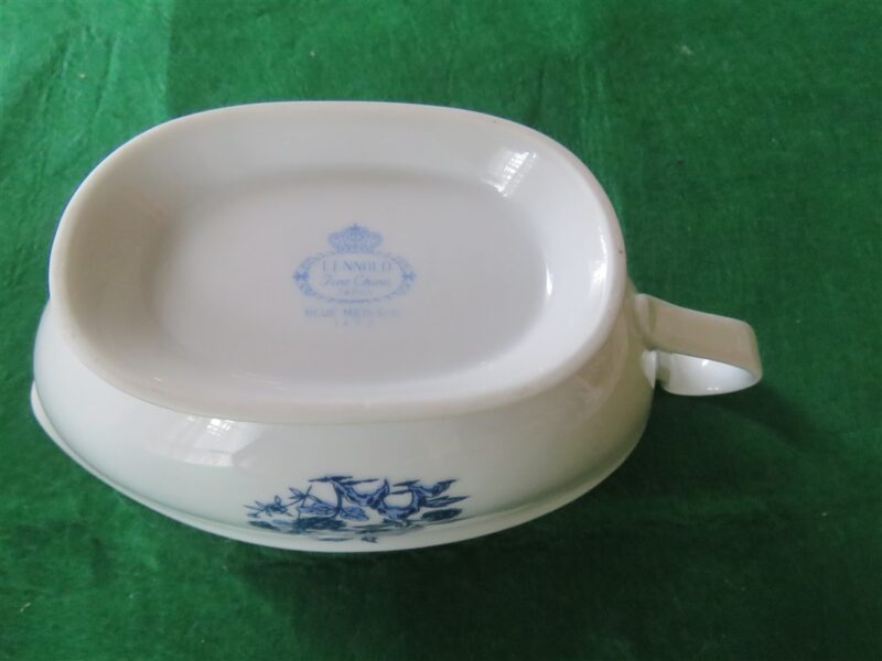 Gravy Bowl with Under Plate Lennold Fine China Blue Meissen 6