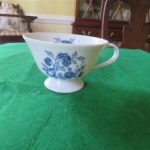 Footed Tea Cup & Saucer Lennold Fine China Blue Meissen 1478 a