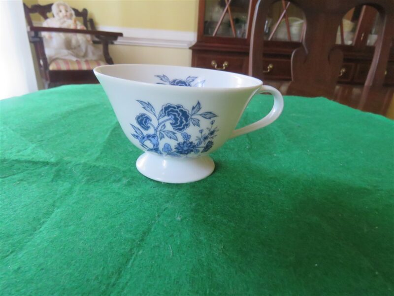 Footed Tea Cup & Saucer Lennold Fine China Blue Meissen 1478 a