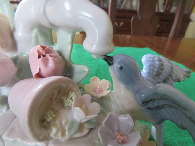 Porcelain Blue Bird Music Box 5