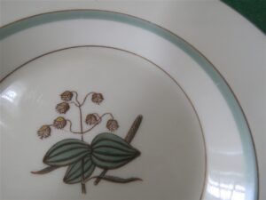 Royal Copenhagen Quaking Grass Soup Bowl 9590 Wide rim 2