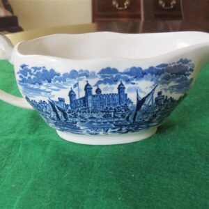 Royal Homes of Britain Enoch Wedgwood Tunstall Gravy Boat 2