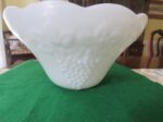 Milk Glass Punch Bowl Harvest Grape Pattern Anchor Hocking 3