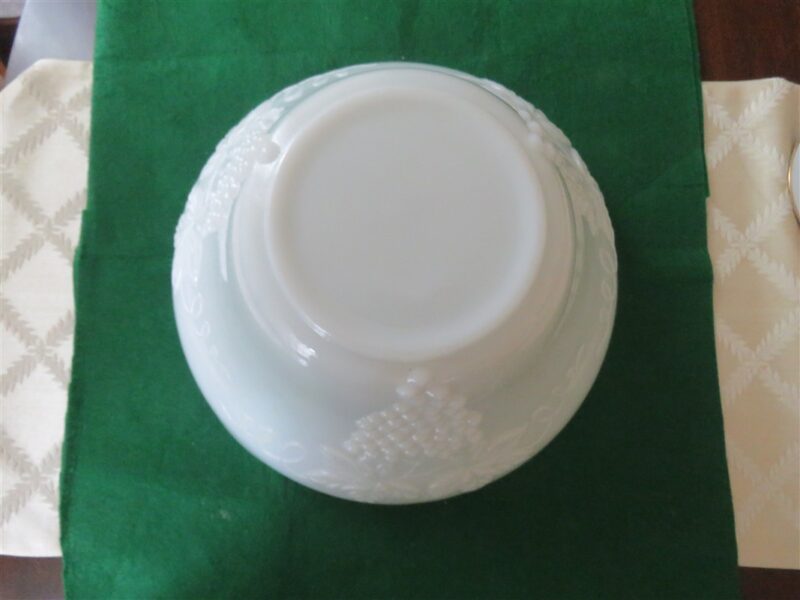 Milk Glass Punch Bowl Harvest Grape Pattern Anchor Hocking 5