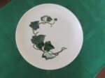 Metlox dinner plate Ivy 1