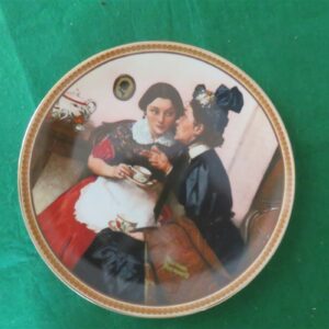 Rockwell Collector Plate Knowles Gossiping In The Alcove #9635H 1