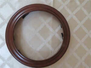 Round Van Hygan and Smythe Solid Wood Plate Holder 1