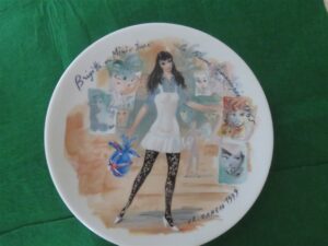 Collector Plate Henri d’Arceau-Limoges Brigitte In Mini-Skirt the Liberated Woman 1965 Plate #CE554 a