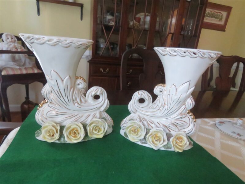 Horn Of Plenty Flower Vase With Roses 11