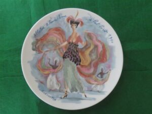 Collector Plate Henri d’Arceau-Limoges Plate #BS994 a
