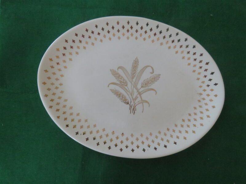 Vintage 50's Homer Laughlin Golden Wheat & Fleur De Lis Vintage Platter 22K Gold Harvest pattern. 1