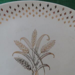 Vintage 50's Homer Laughlin Golden Wheat & Fleur De Lis Vintage Platter 22K Gold Harvest pattern. 2