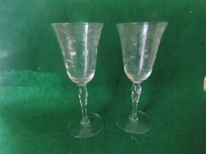 Stem Crystal Cordial Aperitif Wine Glass Etched Set of 2 glasses 1