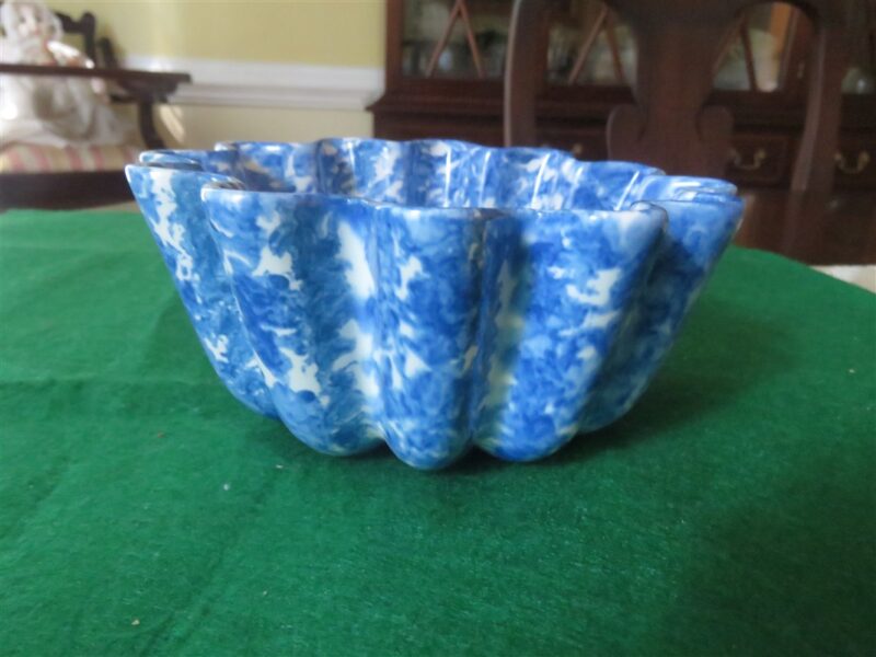 Stangl Town & Country Jello Mold 2