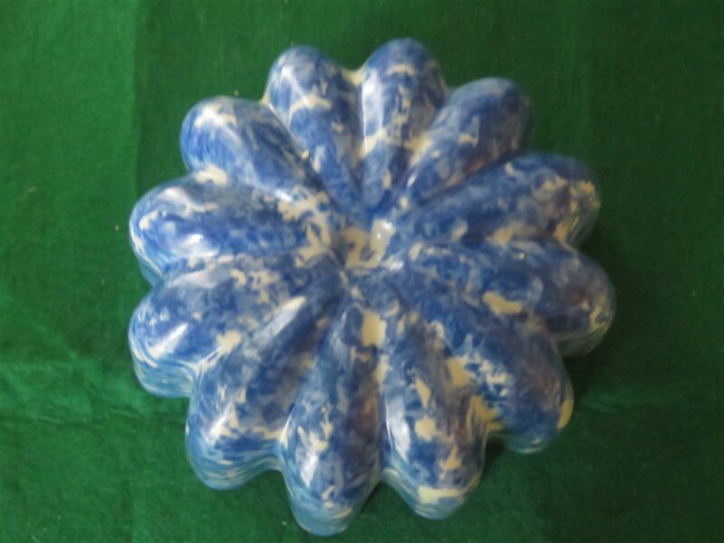Stangl Town & Country Jello Mold 3